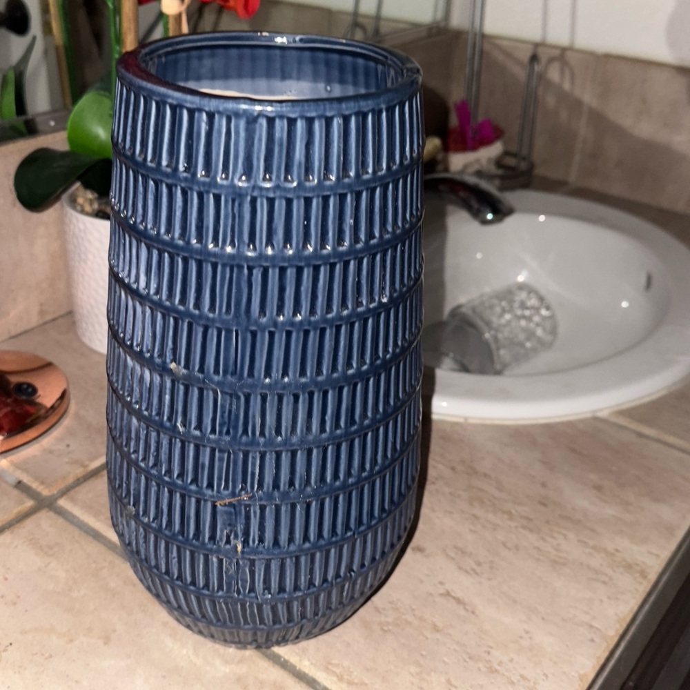 Vase - Flower Arrangement Vase - Hoke decor - navy blue textured ceramic